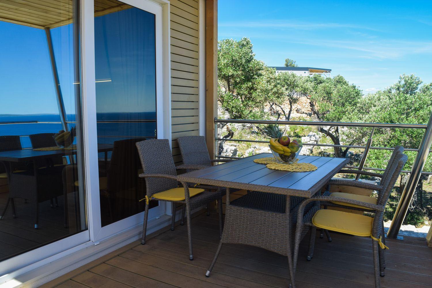 Glamping Tents And Mobile Homes Trasorka Veli Losinj Room photo